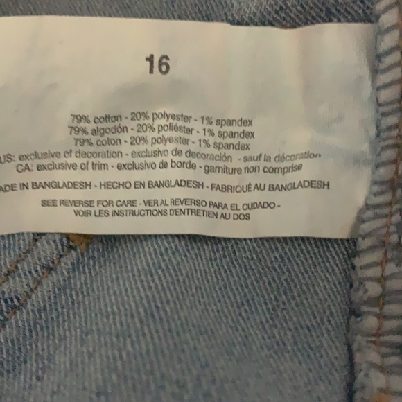 Buy Woman’s GV Bermuda short size 16 Get absolutely free Amanda short NWT 2/$15 - Picture 11 of 16